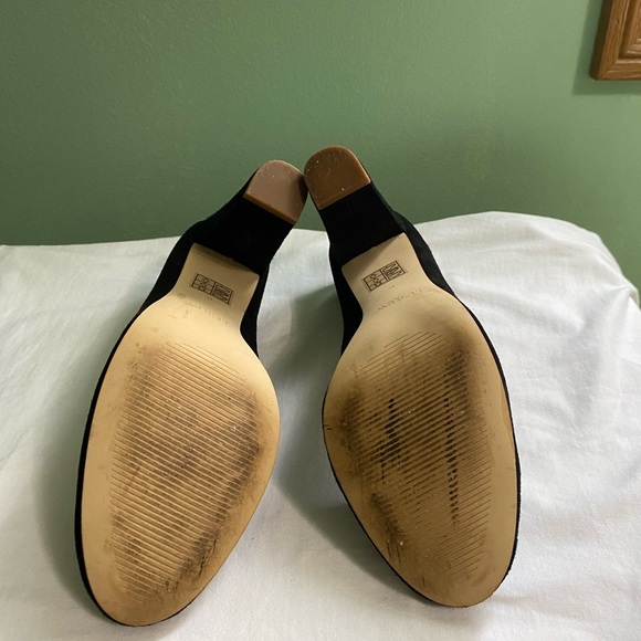 Black J. Crew Court Pumps - Picture 6 of 6